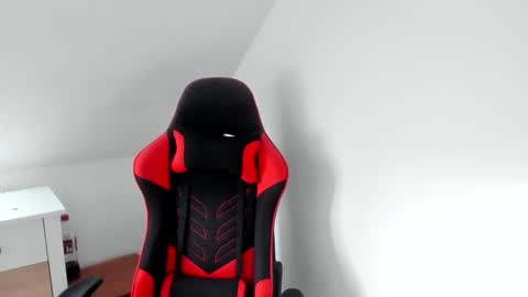 Snapshot of kozik1992 chatting on October 19, 9:21 am Bartek online show from October 19, 9:21 am