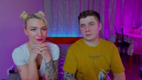 Snapshot of kratoslisandra chatting on February 10, 8:00 pm Lisandra online show from February 10, 8:00 pm