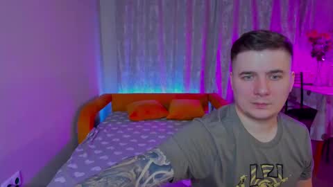 Snapshot of kratoslisandra chatting on February 14, 11:42 pm Lisandra online show from February 14, 11:42 pm