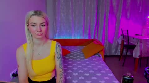 Snapshot of kratoslisandra chatting on February 22, 8:20 pm Lisandra online show from February 22, 8:20 pm