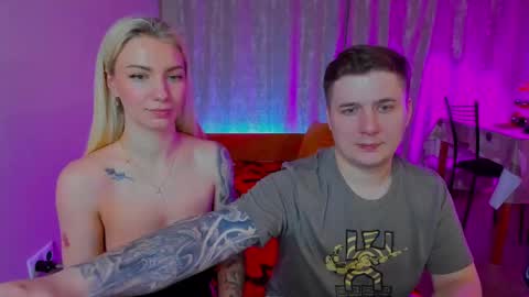 Snapshot of kratoslisandra chatting on March 4, 11:43 pm Lisandra online show from March 4, 11:43 pm