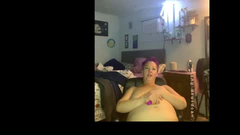 kreamyk420 online show from February 2, 9:02 pm