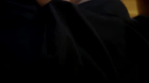 Snapshot of kris_308 chatting on November 8, 9:57 pm Kris online show from November 8, 9:57 pm