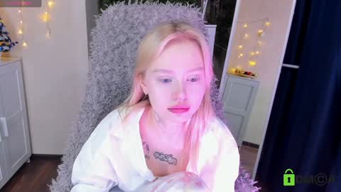 Snapshot of kris_grant chatting on December 28, 10:25 am kris_grant online show from December 28, 10:25 am