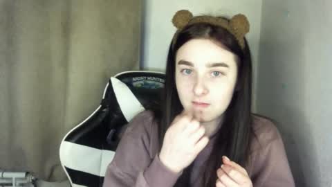 Kris online show from February 4, 6:47 pm