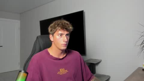 Snapshot of krishort chatting on July 2, 10:21 am krishort online show from July 2, 10:21 am