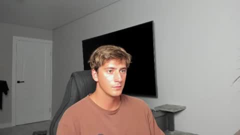Snapshot of krishort chatting on July 6, 3:03 pm krishort online show from July 6, 3:03 pm