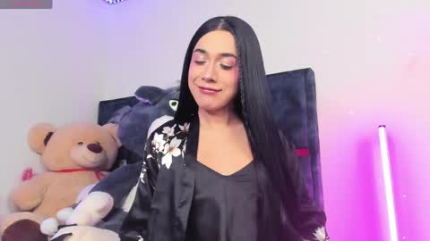 Snapshot of kristall_swan chatting on April 22, 8:32 pm Kristall online show from April 22, 8:32 pm