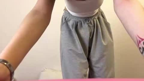 Kristen online show from April 15, 7:58 pm