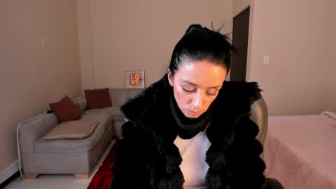 Snapshot of kristen_garner chatting on May 23, 7:40 pm Sophia online show from May 23, 7:40 pm