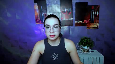 Kristen online show from September 17, 10:28 am