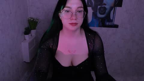 Kristen online show from February 23, 11:18 am