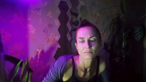 Snapshot of kristinagold44 chatting on January 27, 1:09 pm Kristina online show from January 27, 1:09 pm