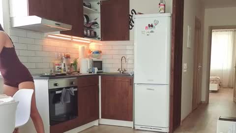 Kristi online show from March 14, 4:51 am