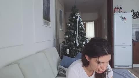 Kristi online show from December 14, 6:08 am