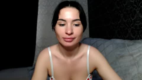 Snapshot of kristinsquirt chatting on May 19, 7:15 am Kristina online show from May 19, 7:15 am