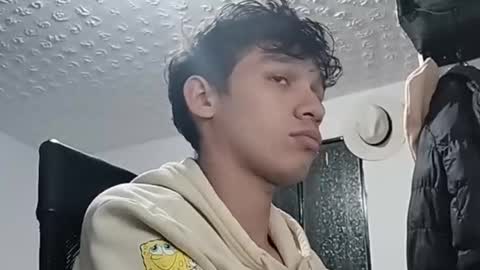 Snapshot of kristof1020 chatting on November 2, 12:13 am kristof1020 online show from November 2, 12:13 am