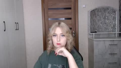 Kristy online show from January 16, 11:31 pm