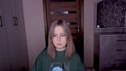 Kristy online show from February 4, 9:09 pm