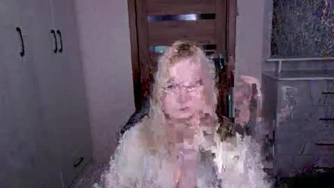 Snapshot of kristy_fran chatting on March 25, 8:31 am Kristy online show from March 25, 8:31 am