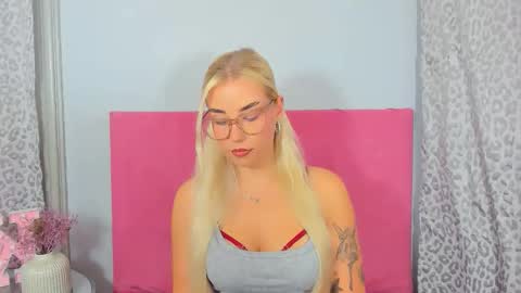 KristyFlowers online show from October 11, 5:50 am