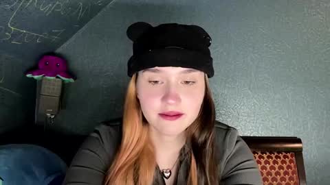 Snapshot of kristynmarkwood chatting on March 16, 6:23 pm Marry online show from March 16, 6:23 pm