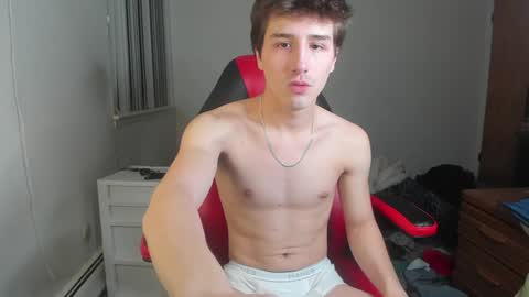 Snapshot of kroddy1985 chatting on January 21, 1:29 am Brayden Thompson online show from January 21, 1:29 am