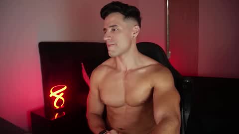 Snapshot of krops_ chatting on November 1, 8:05 am KROPS online show from November 1, 8:05 am