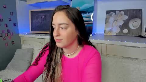 Snapshot of kruela_eva chatting on November 7, 11:49 pm Kruela GTM3Tue Wed Thu Fri Sun 0400 am-1030pm online show from November 7, 11:49 pm