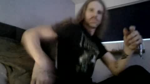 Snapshot of krullz123 chatting on July 8, 12:59 am Krullz online show from July 8, 12:59 am
