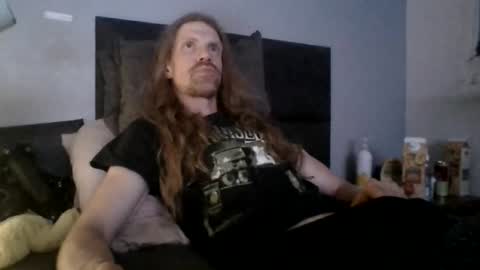 Snapshot of krullz123 chatting on July 9, 1:09 am Krullz online show from July 9, 1:09 am