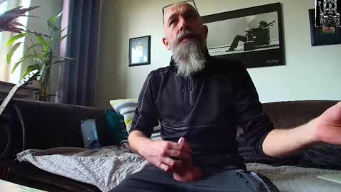 Snapshot of krummersaebel chatting on February 25, 1:28 pm krummersaebel online show from February 25, 1:28 pm