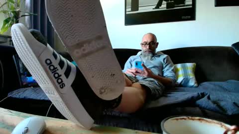 Snapshot of krummersaebel chatting on March 3, 3:42 pm krummersaebel online show from March 3, 3:42 pm