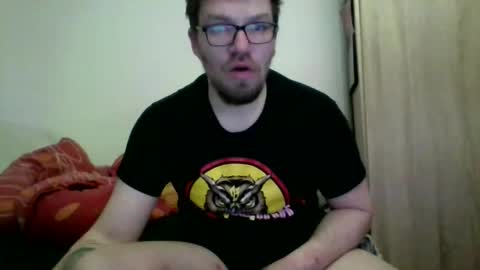 Snapshot of kryptoni18435 chatting on March 3, 11:38 am Tommy online show from March 3, 11:38 am