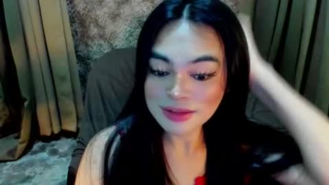 Snapshot of krystal_angel chatting on July 9, 10:14 pm krystal_angel online show from July 9, 10:14 pm