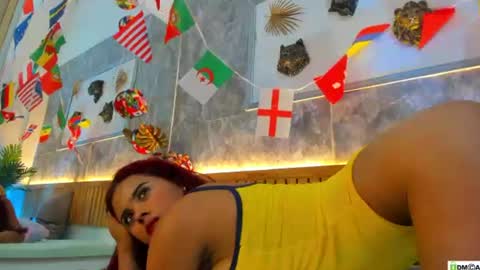 Snapshot of krystal_rosse_ chatting on June 23, 9:02 pm krystal online show from June 23, 9:02 pm