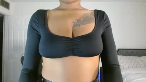 Snapshot of krystalblakexxx chatting on February 25, 11:58 pm Krystal Blake online show from February 25, 11:58 pm