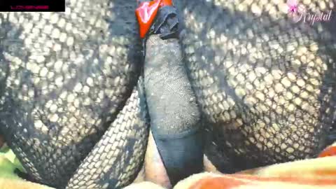 kryxtal online show from September 13, 8:30 pm