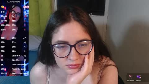 kryystaladams online show from April 29, 10:16 pm