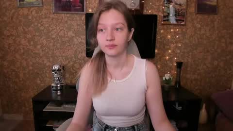 ksuhesa online show from April 12, 8:08 am