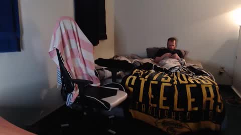 Kuggy online show from February 8, 1:09 am