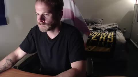 Snapshot of kuggy570 chatting on July 7, 9:52 pm Kuggy online show from July 7, 9:52 pm