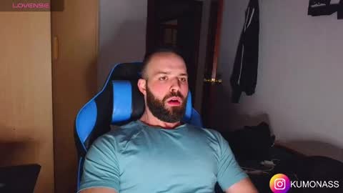 kumonass online show from April 11, 7:24 am