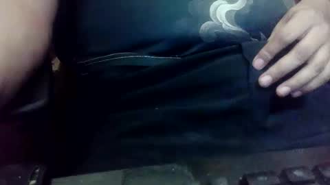 Snapshot of kunahub17 chatting on March 15, 4:29 am kunahub17 online show from March 15, 4:29 am