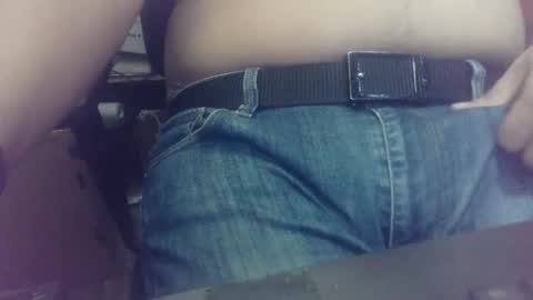 Snapshot of kunahub17 chatting on March 28, 4:23 am kunahub17 online show from March 28, 4:23 am