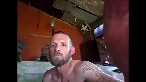 kuntryboyfresh1995 online show from May 18, 11:21 pm