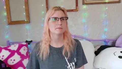 Samantha online show from April 21, 4:56 pm