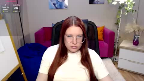 kuri_u online show from March 13, 11:17 am