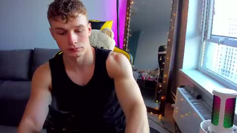 Snapshot of kurt_hanssen chatting on July 24, 4:05 pm kurt_hanssen online show from July 24, 4:05 pm