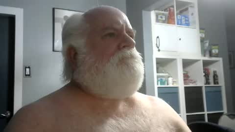 Michael Foxx Kush Santa online show from June 30, 3:35 pm